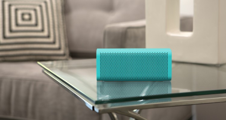 Braven705-Lifestyle_teal